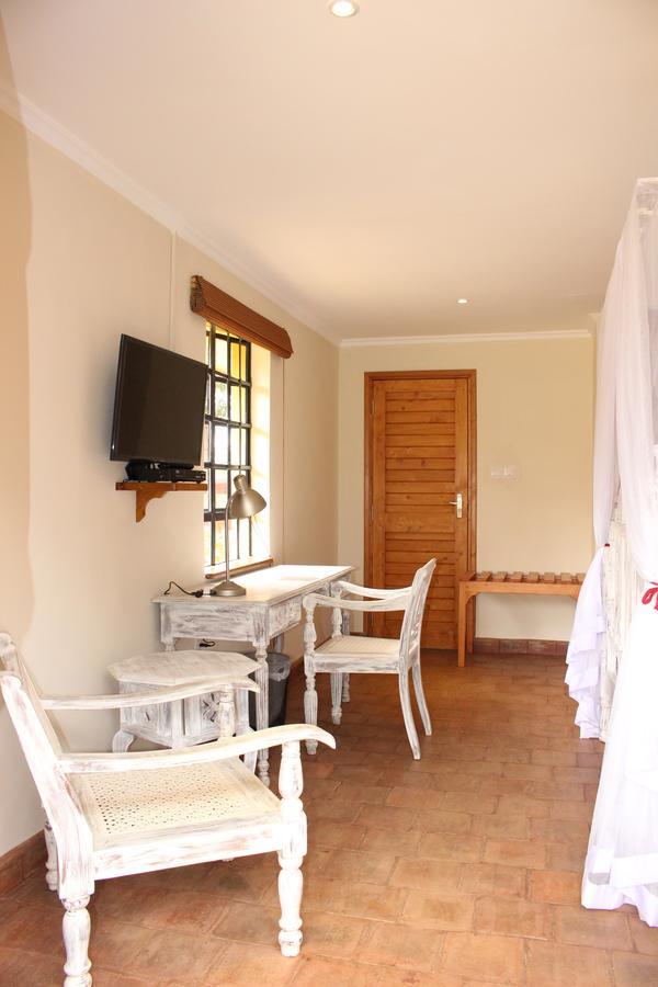 Hotel Le Rustique Nanyuki Exterior foto