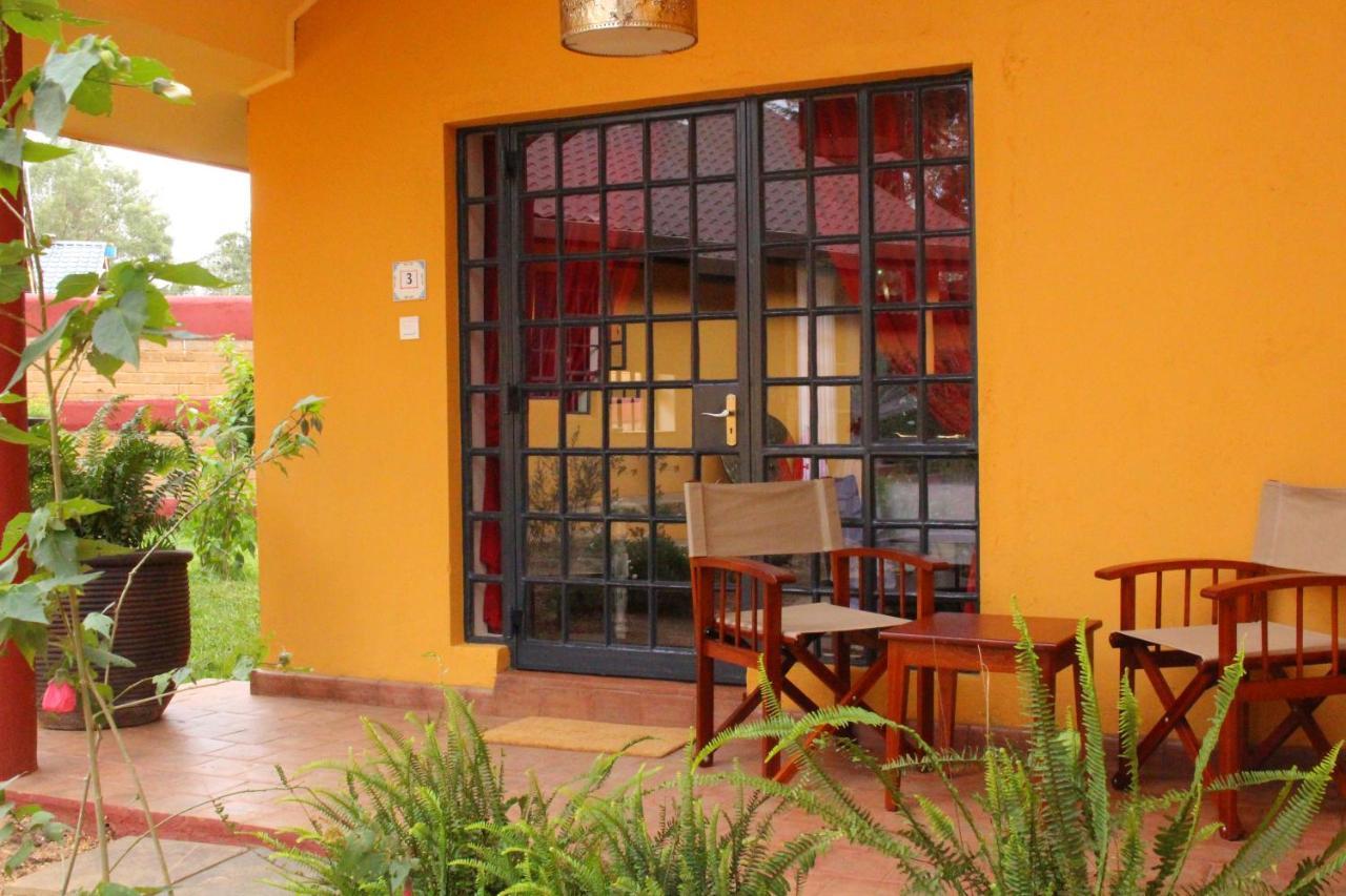 Hotel Le Rustique Nanyuki Exterior foto